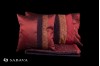 Бордовое жаккардовое покрывало с наволочками с декором фиолетовыми и красными вставками